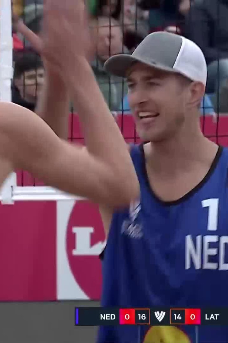 Steven van de Velde Top Plays vs. Samoilovs Smedins_5869890