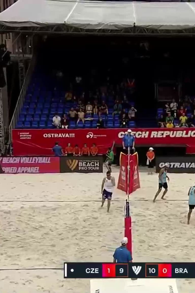 David Schweiner Successful Blocks Leader in Perusic Schweiner vs. Renato Vitor Felipe - Top Successful Blocks_5814440