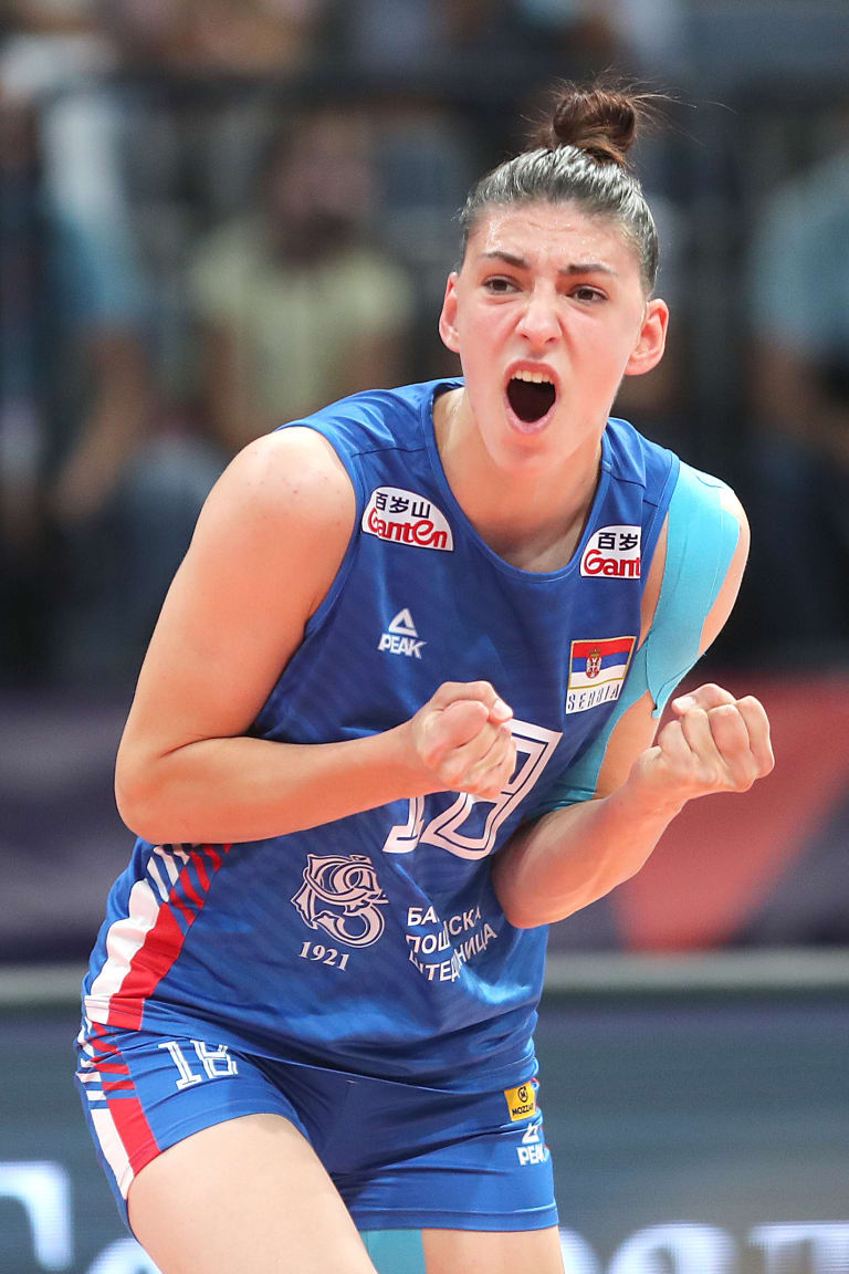 Boskovic hammers 39 to propel Serbia to EuroVolley final