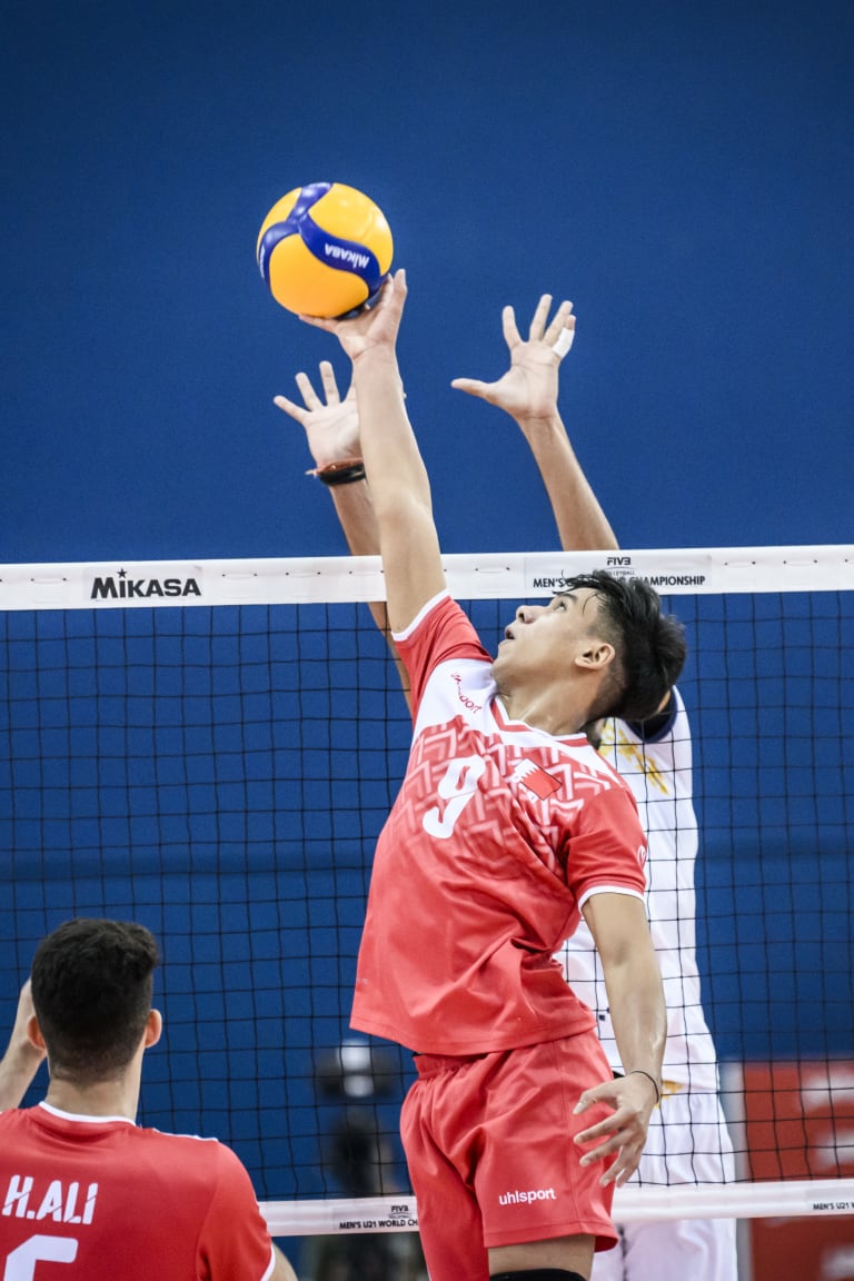 Il Bahrein, padrone di casa, strappa una vittoria in cinque set all'India