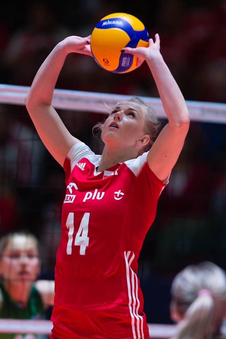 Joanna Wolosz – Leading from the front for club and nation