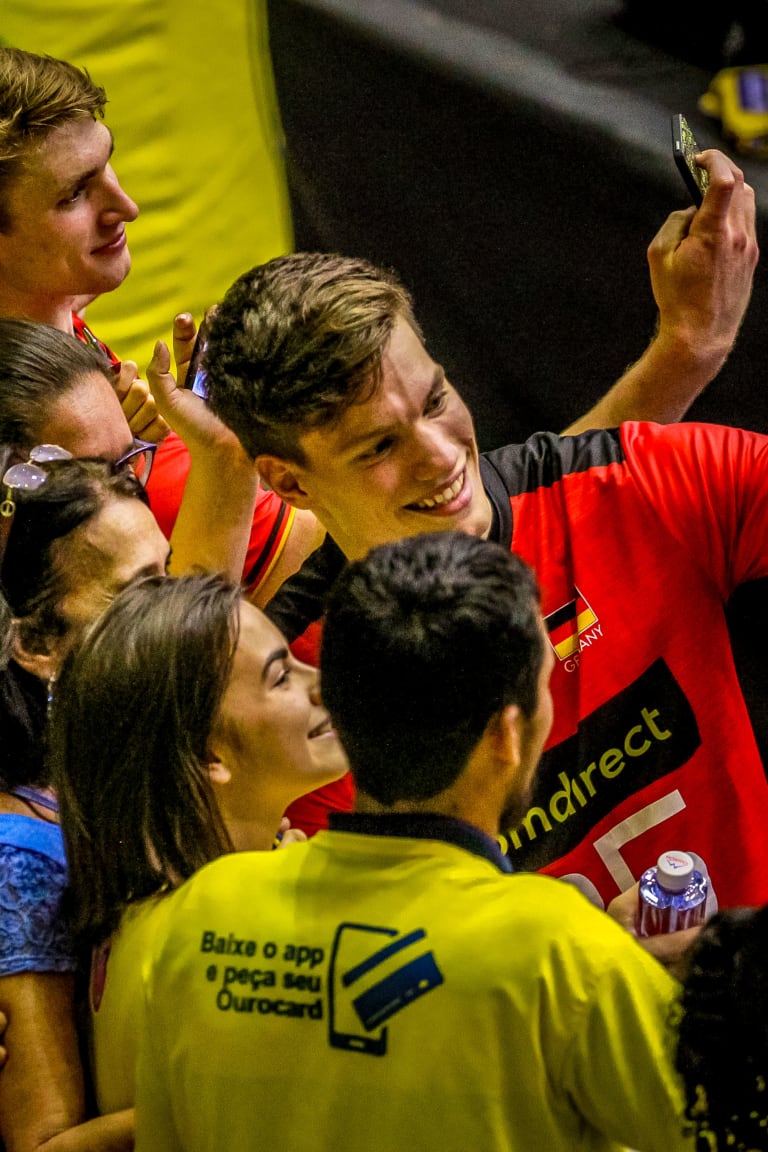 Players, fans, media in men's VNL 2019