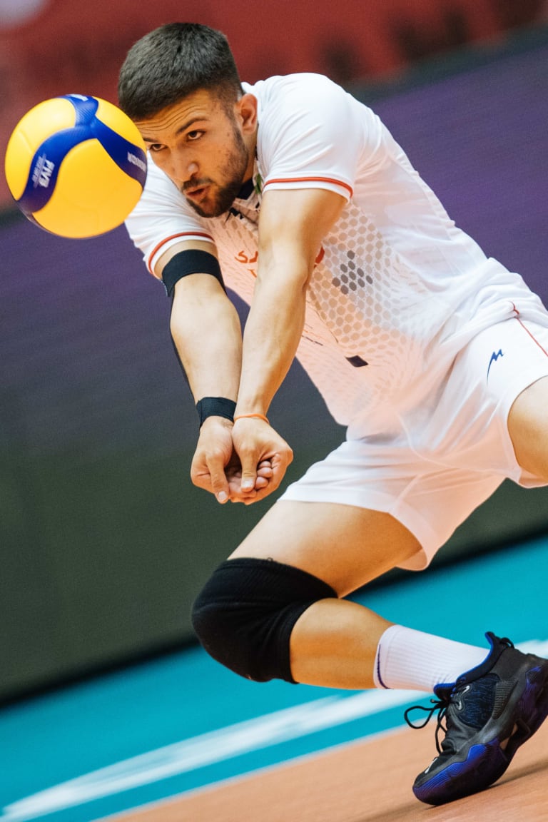 Iran's younger generation ready to take country to new heights