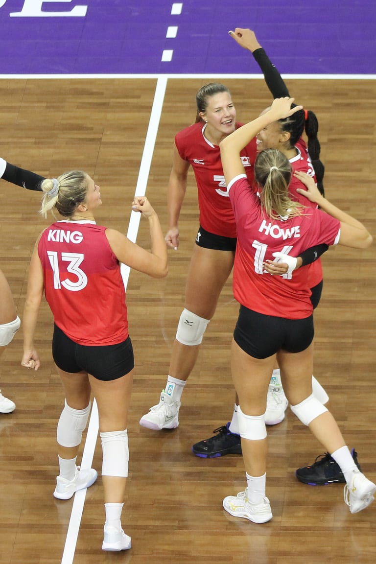 Canadians and Dominicans progress to NORCECA Championship semis