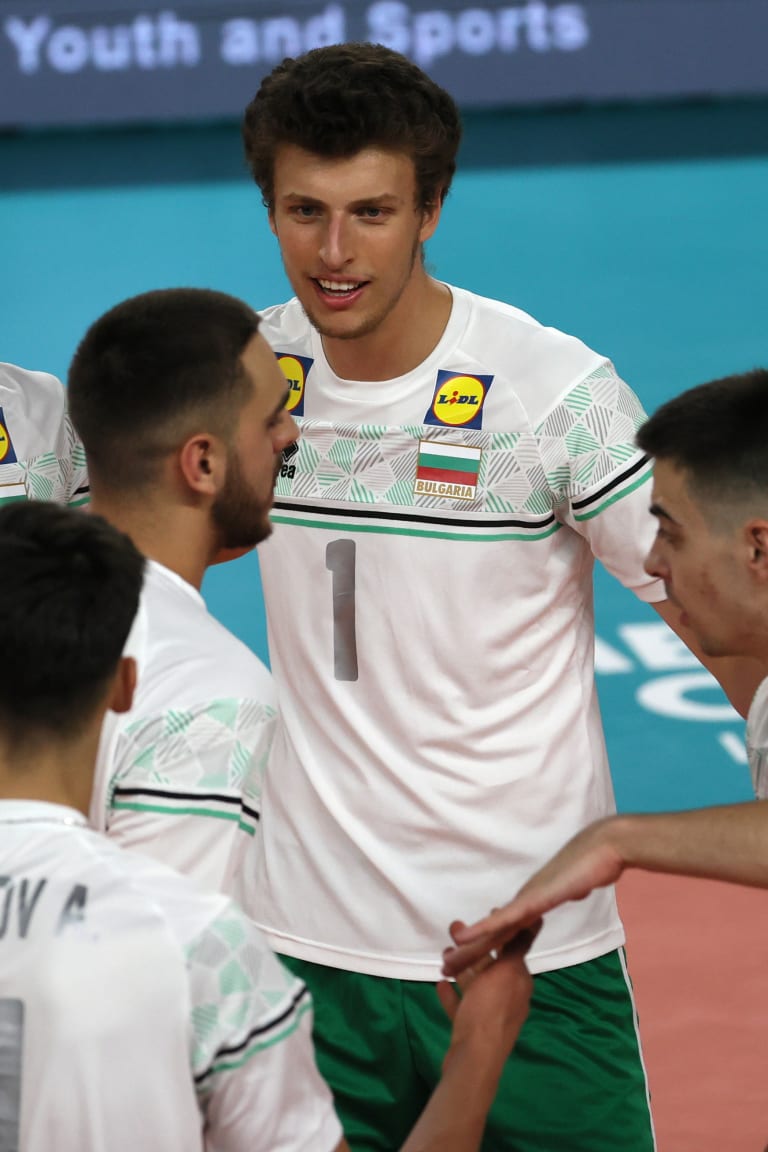 Birthday boy Karyagin wishes for U21 medal