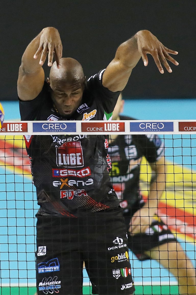Simon fires Lube to top of standings in Italy league