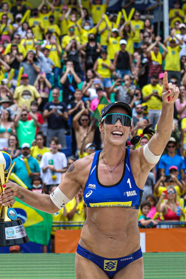 Agatha and Duda go out on top with Itapema gold