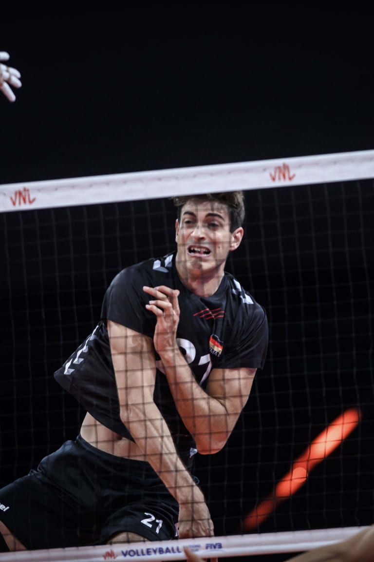 One million fans follow Tobias Krick on TikTok