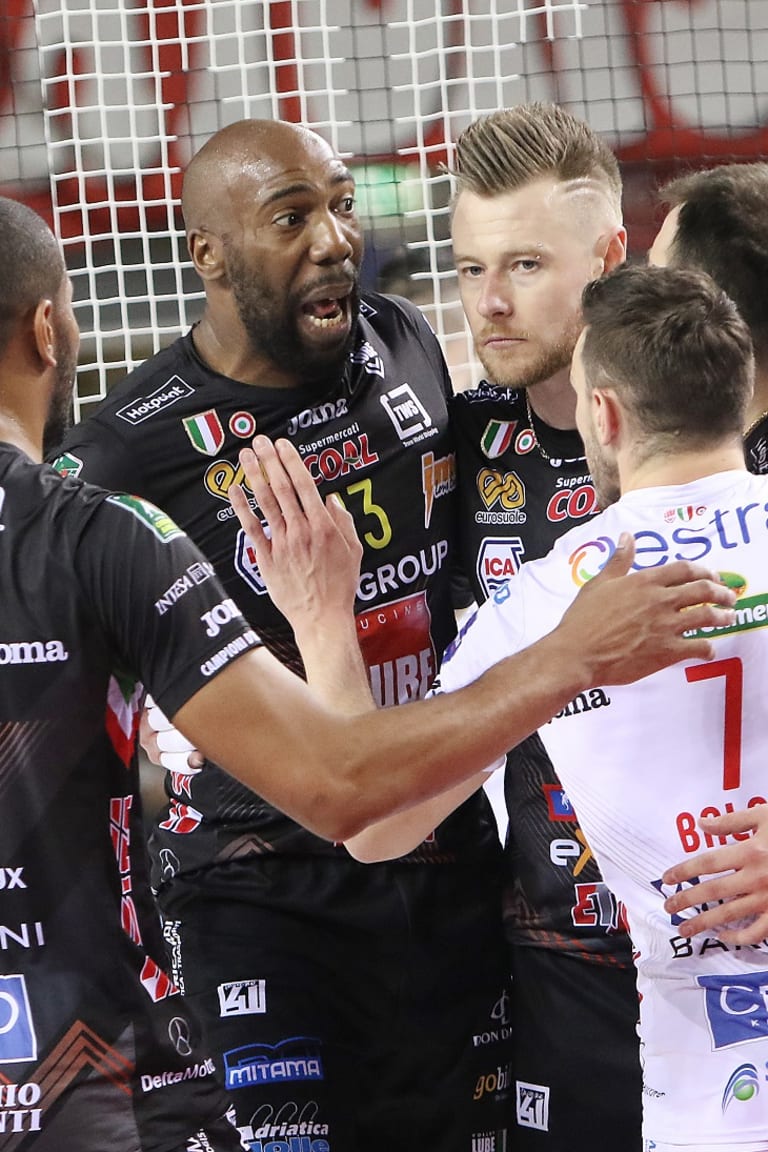SuperLega Credem Banca: Civitanova e Perugia vincono i recuperi