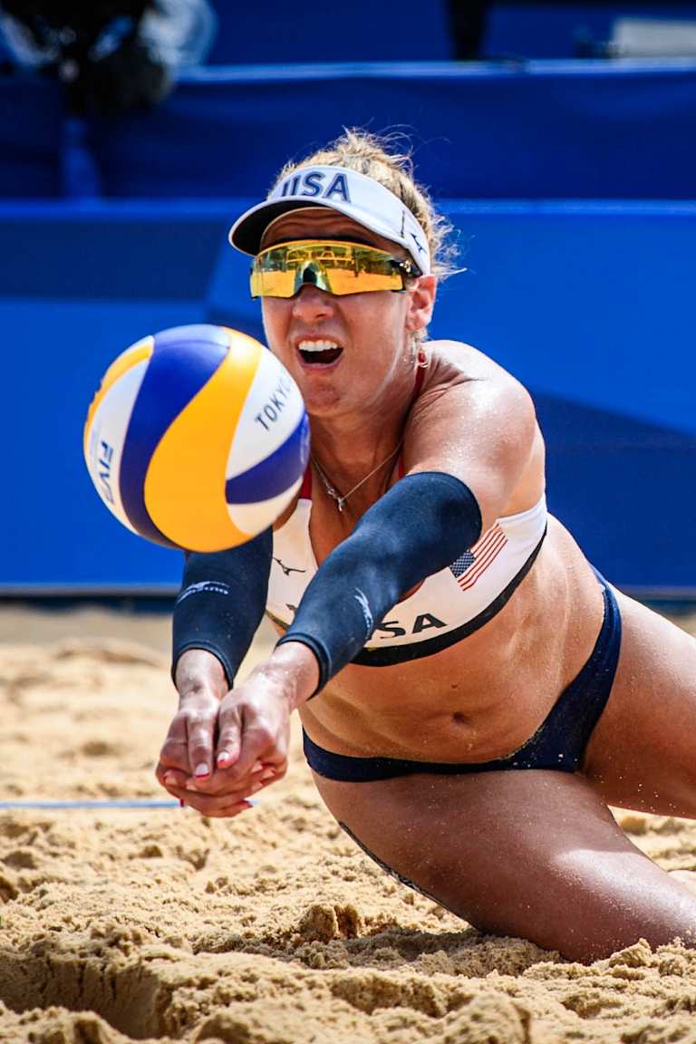 Olympic champ April Ross to begin new season with new partner