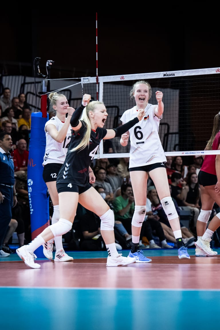 Big win keeps Germany in the race for last VNL quarterfinal spot