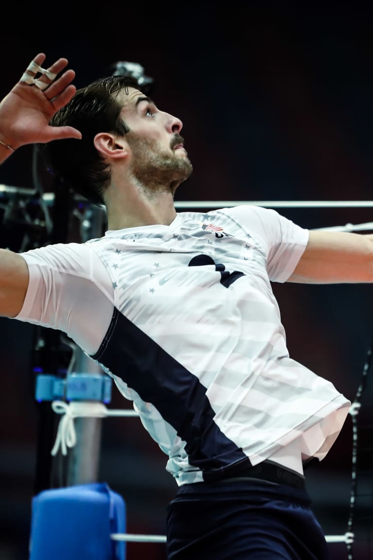 USA outplay France as both book Finals berths