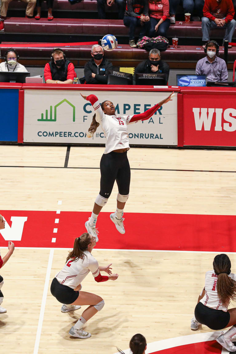 Watch reigning NCAA champions Wisconsin live on VBTV