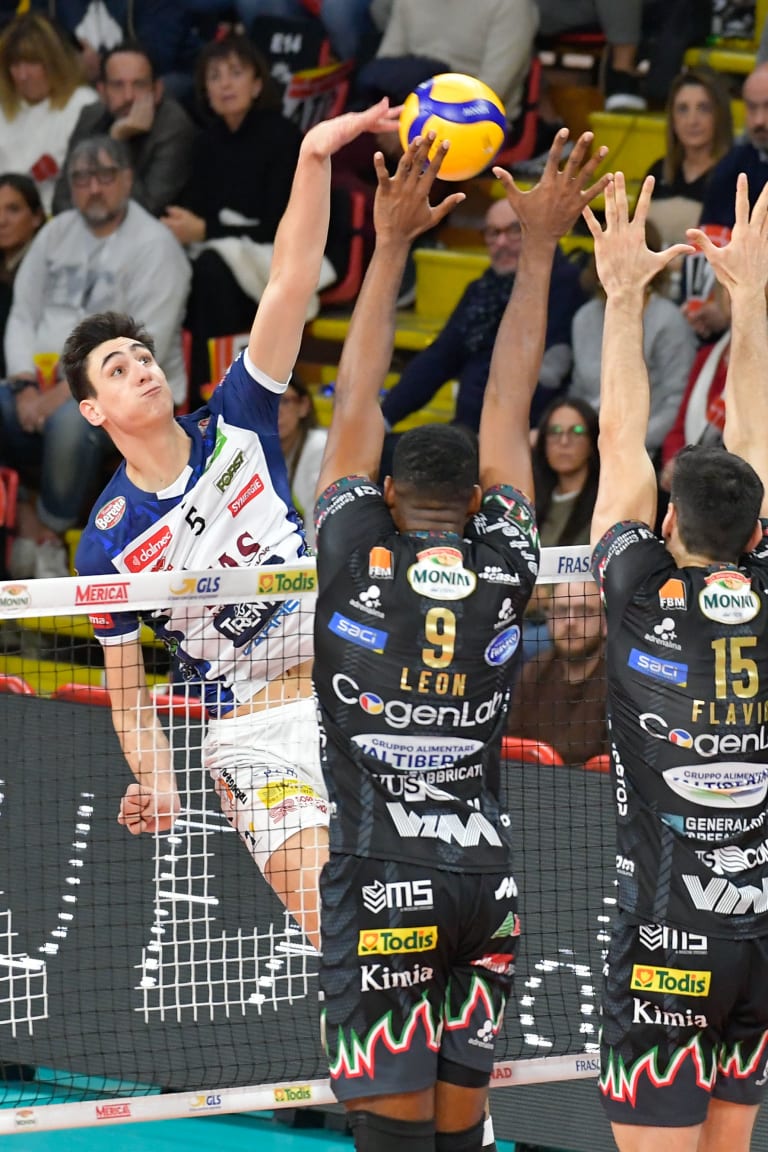 Perugia overpower Trentino as Club World Champs approach