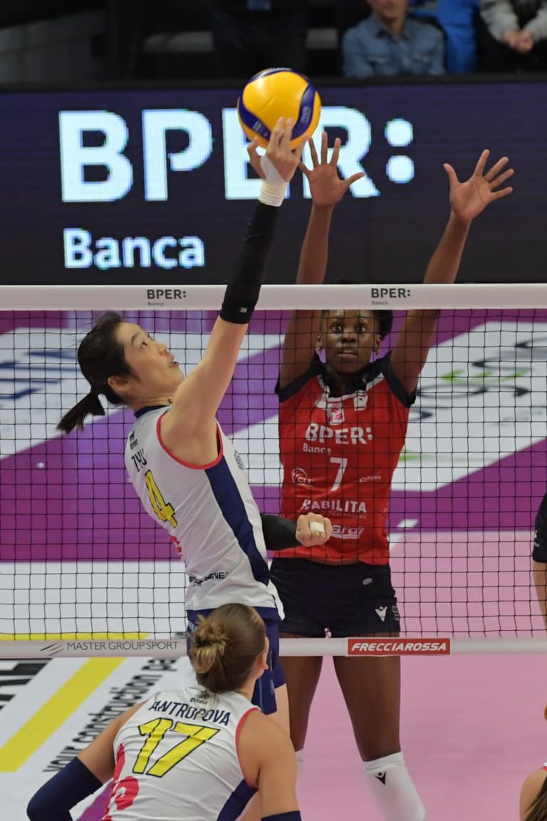 Scandicci, Milano and Novara close gap to Conegliano