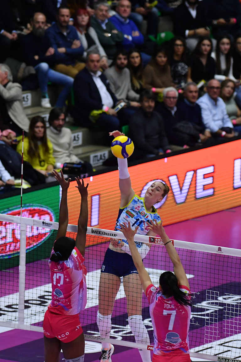 What's On: Your guide to this week's best LIVE matches