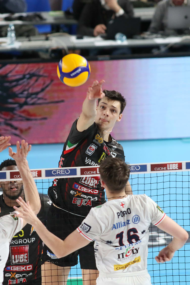Lube and Trentino to meet in SuperLega Finals