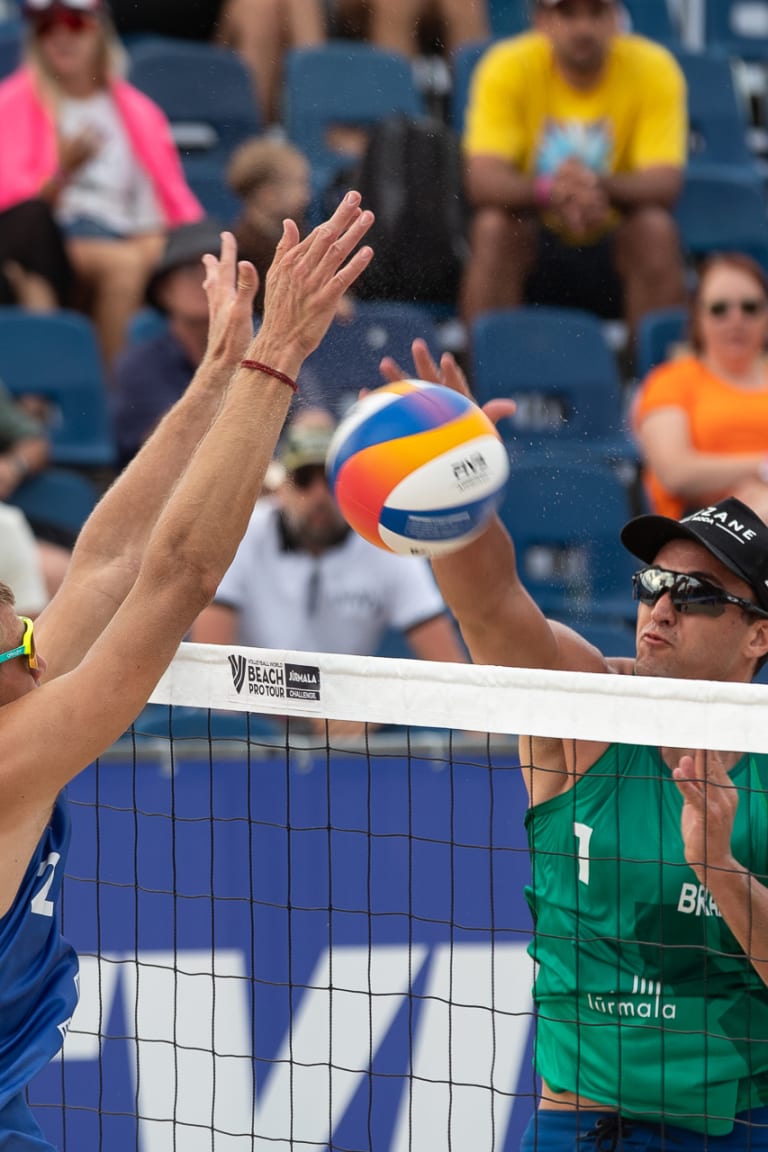 Nail-biting battle propels George & Andre to pool top in Jurmala