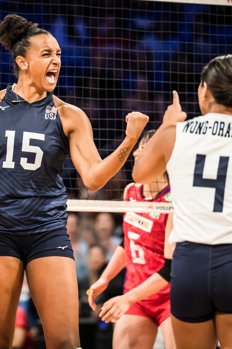 Gli Stati Uniti sconfiggono il Giappone e avanzano ad Arlington