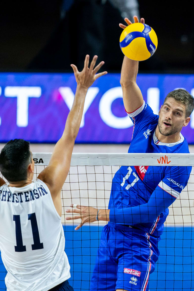 USA, France, Italy and Argentina the first on the court at VNL Finals