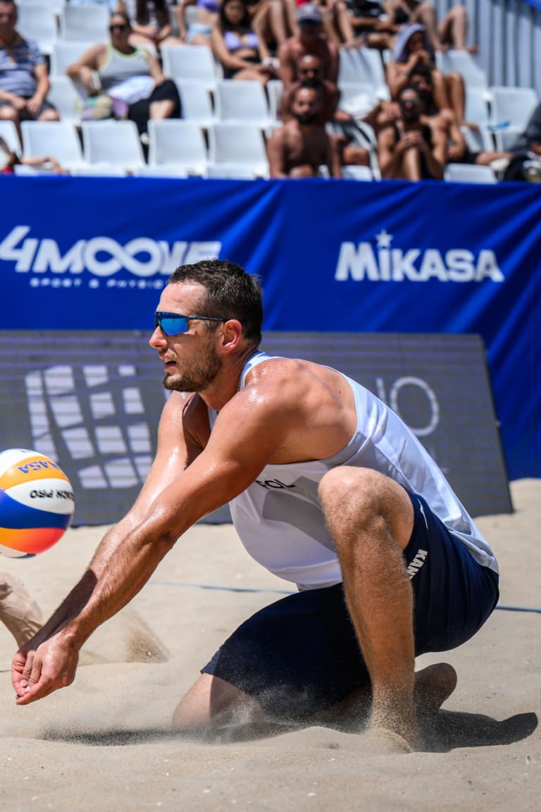 Kantor and Zdybek back to square one at Edmonton qualifier