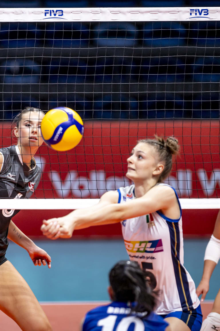 Dominant Italy secure their second victory in Szeged