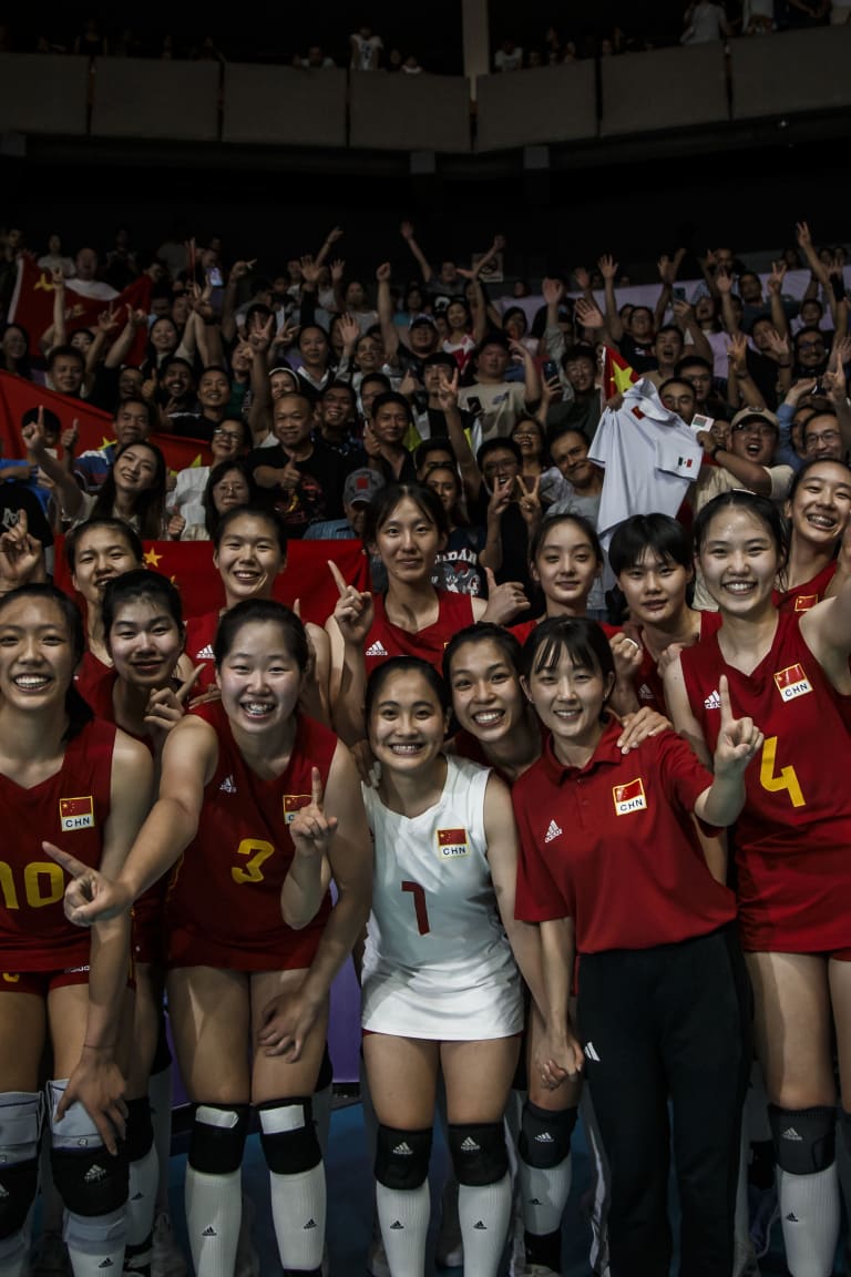 Valiant China grind to secure U21 world title