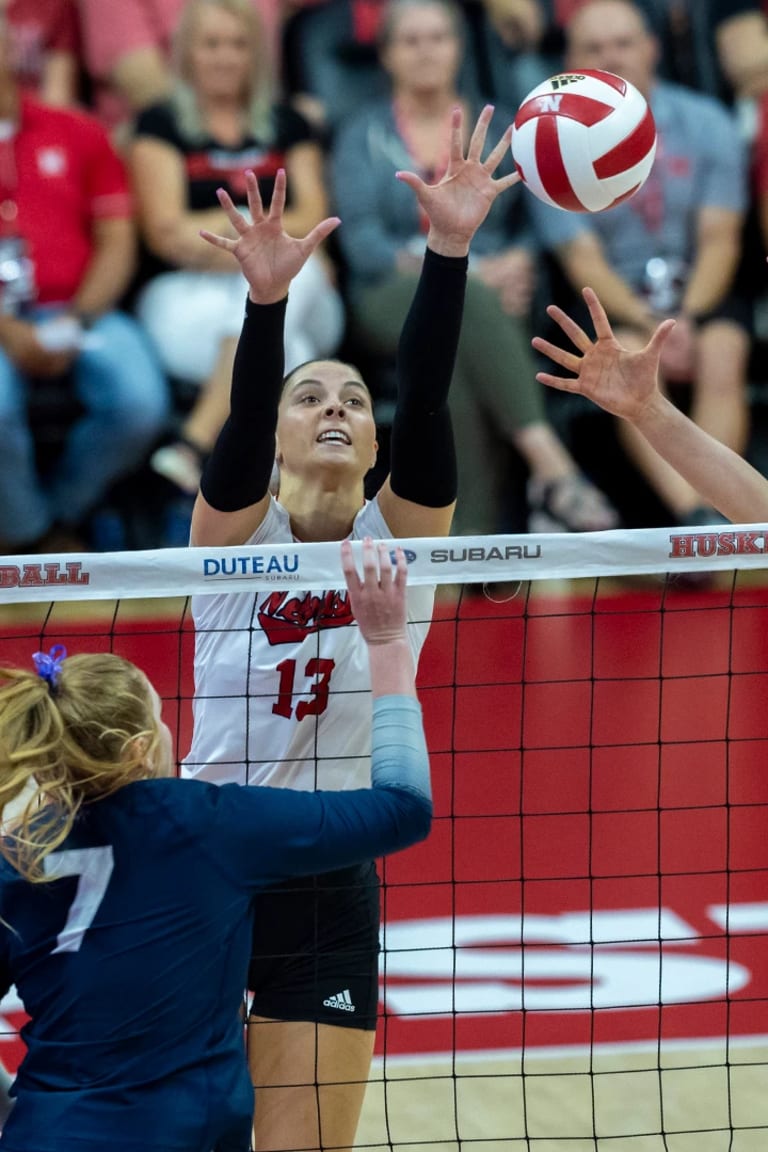 Beason hits the ground running in her fresh start with Nebraska