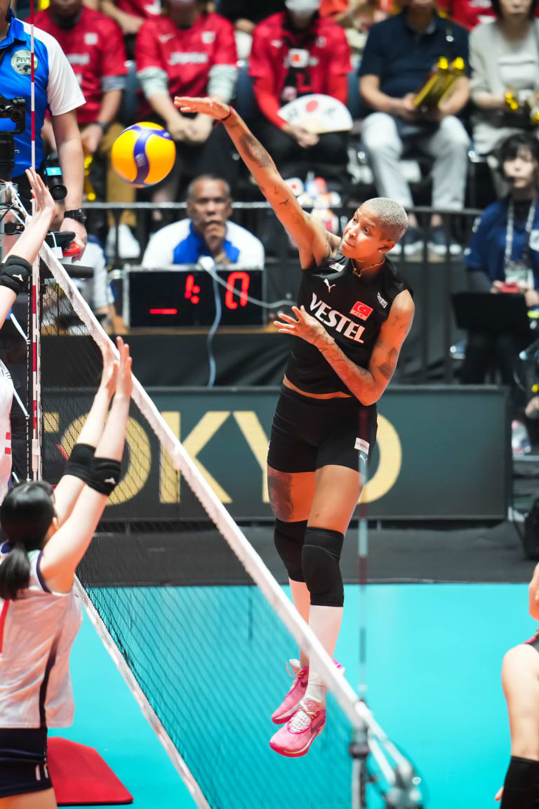 La Turchia si assicura il primo biglietto olimpico per Parigi.