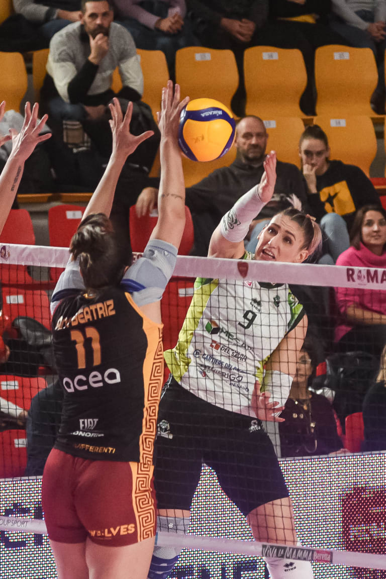 Mingardi shines as Vallefoglia enter the qualification zone