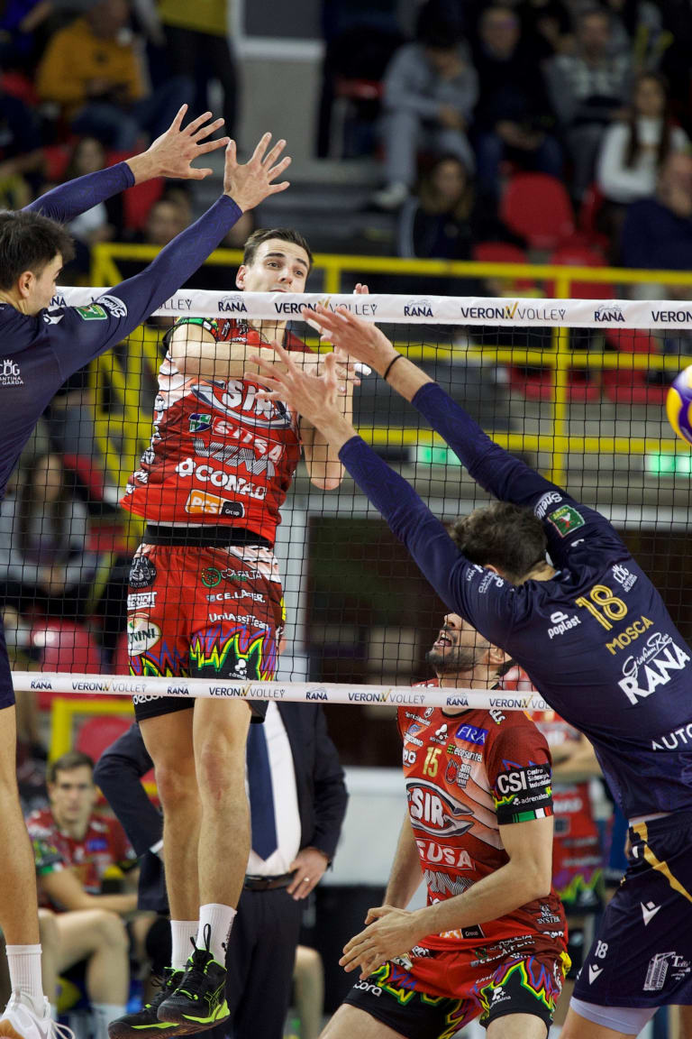 Sir looking for rebound in home game with Verona