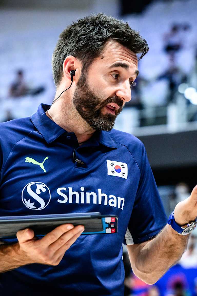 Cesar Hernandez at helm of France