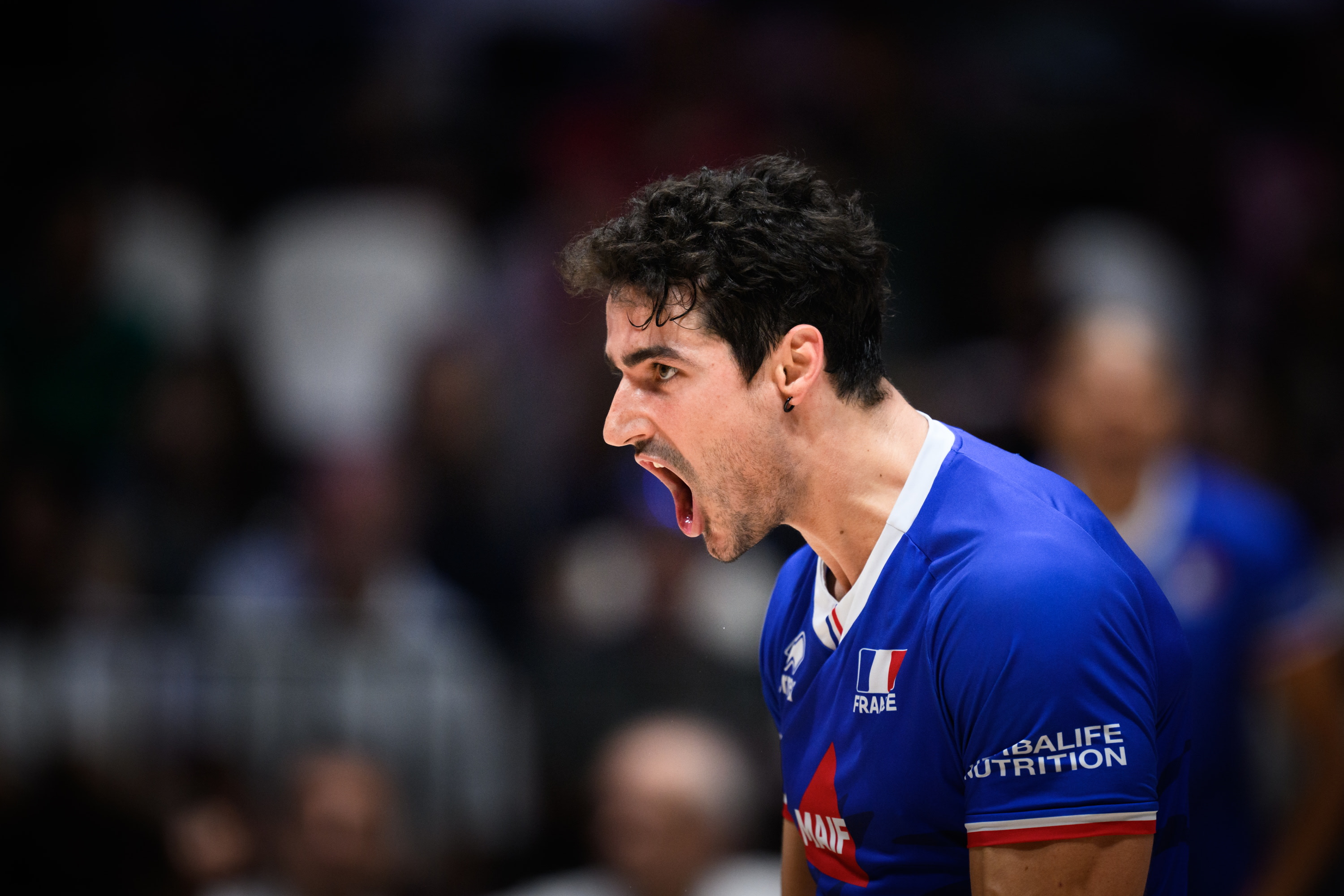 France and Poland take big wins on way to VNL semis volleyballworld