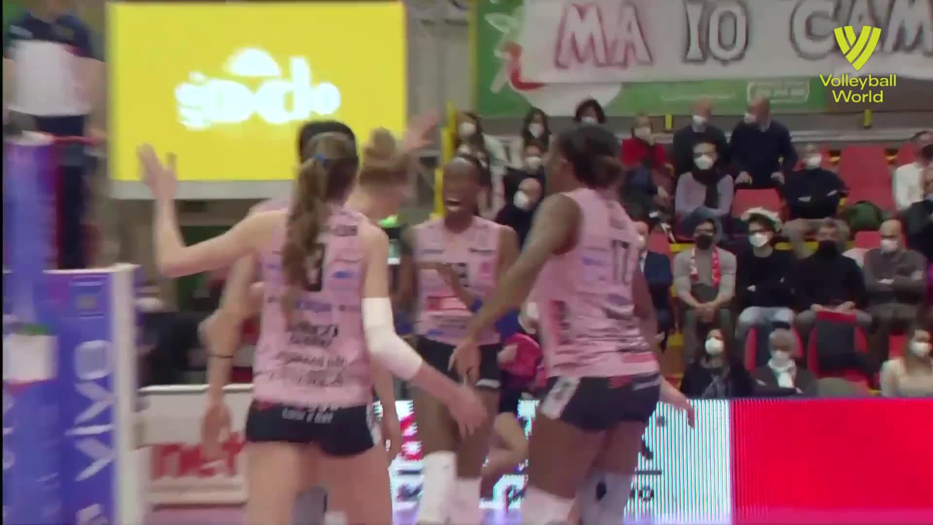 Top Plays From Unet E Work Busto Arsizio Vs Imoco Volley Conegliano