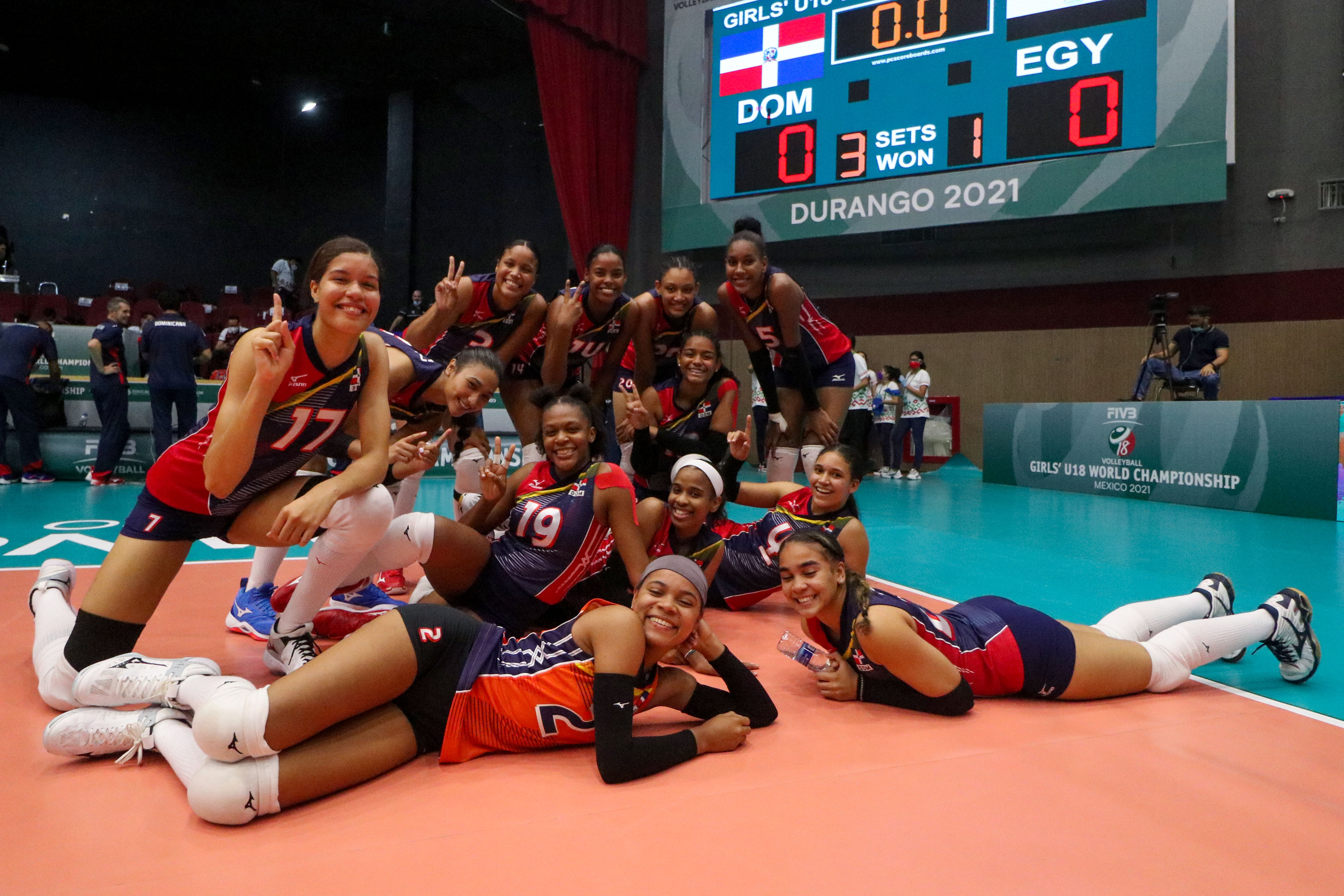 Dominican Republic And Peru Clinch Last Round Of 16 Spots In Pool B Volleyballworld Com