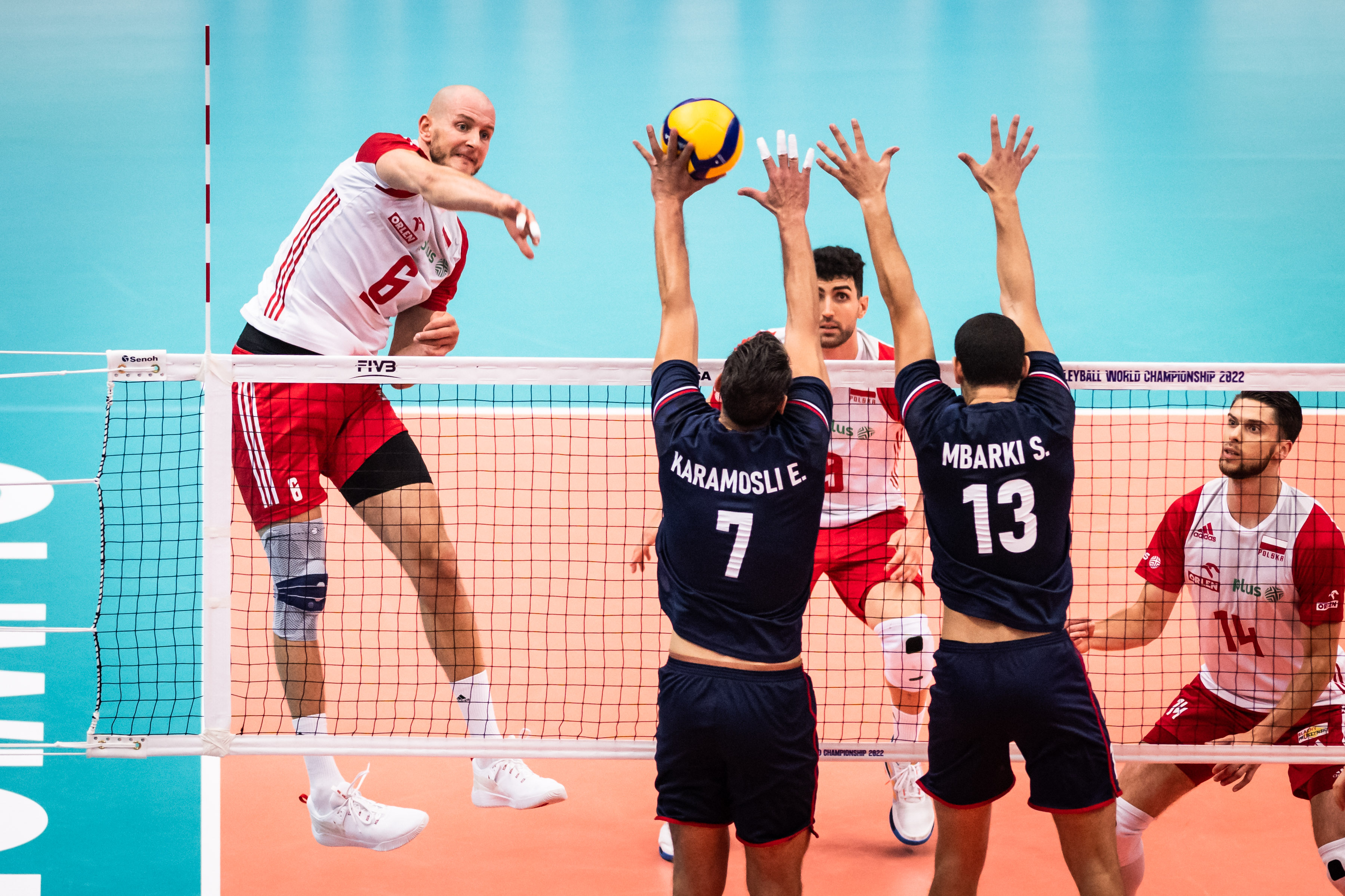 Poland maintain great form against Tunisia volleyballworld