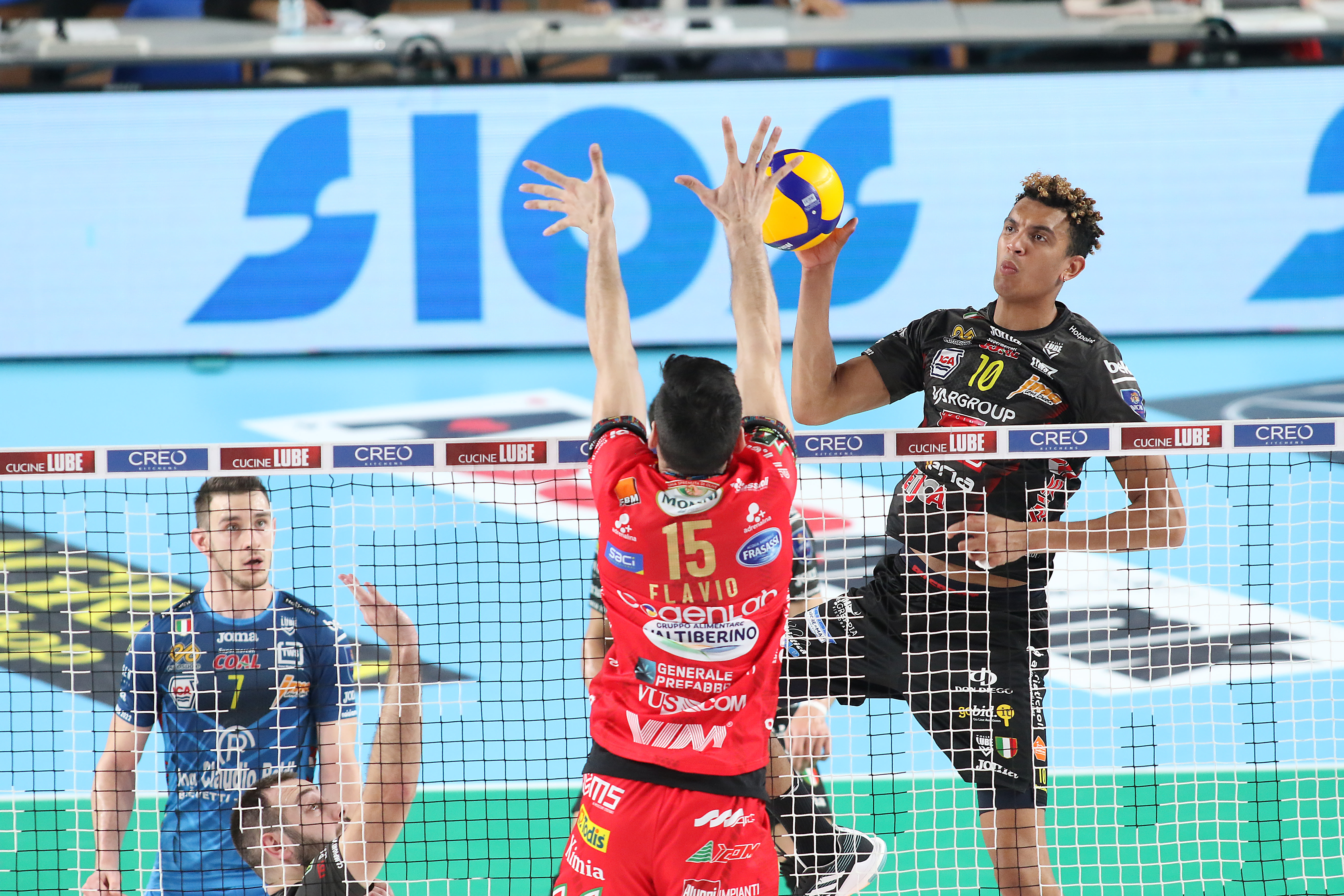 Chinenyeze to face former team Milano this week in Italy volleyballworld
