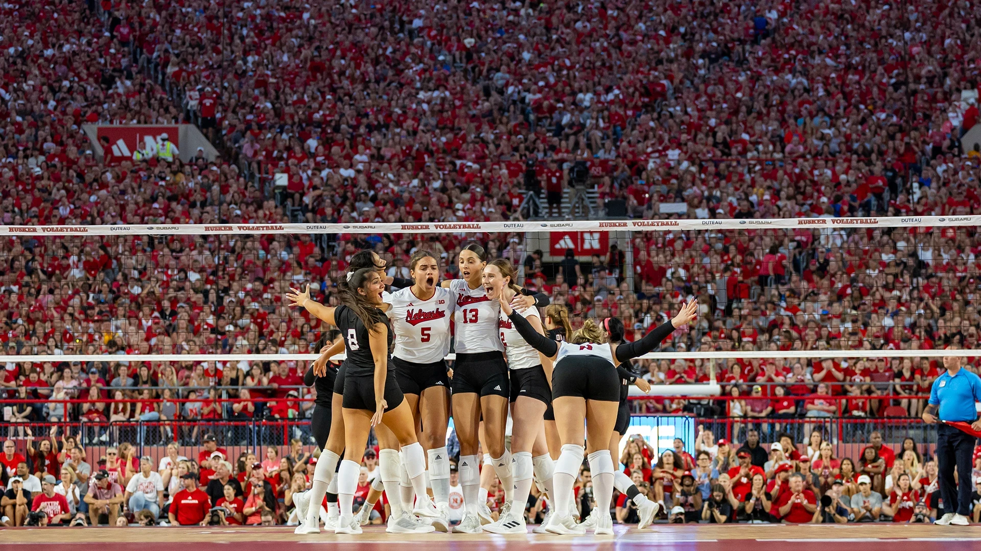 Nebraska’s ‘Volleyball Day’ draws record crowd of 92,003