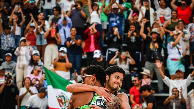 Lares/Carlos Andres (MEX) vs. Pavlusek/Votava (CZE) - Round of 16 #68291474