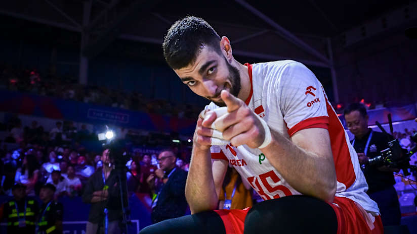Brazil (BRA) vs. Poland (POL) men - Semifinals #53645058