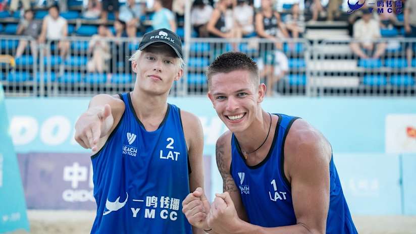 Triumphant Liepa & Puskundzis (source: Beachvolleylv)