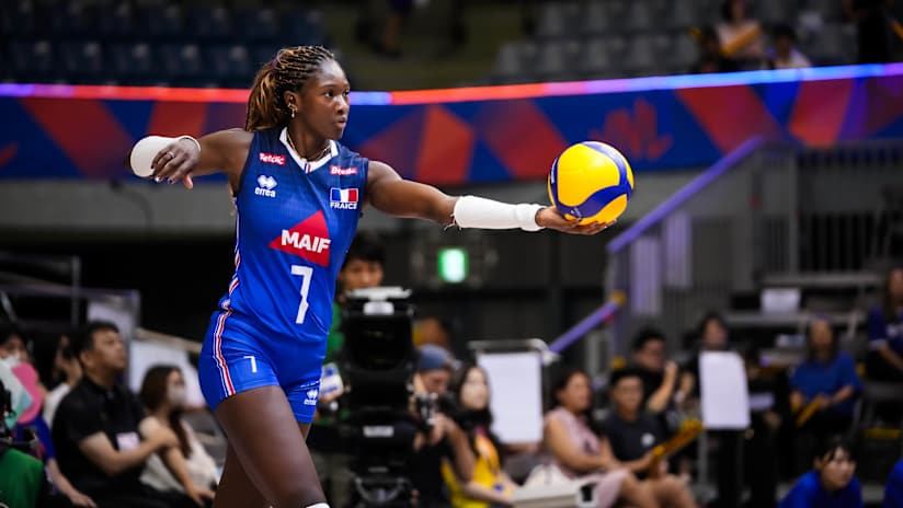 France`s Iman Ndiaye about to fire another ace against Bulgaria
