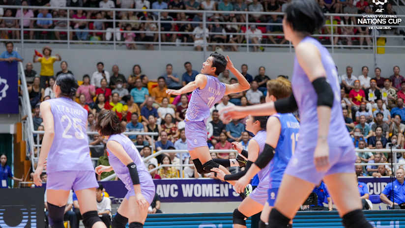 Tournament MVP Nguyen Thi Bich Tuyen in attack (source: AVC)