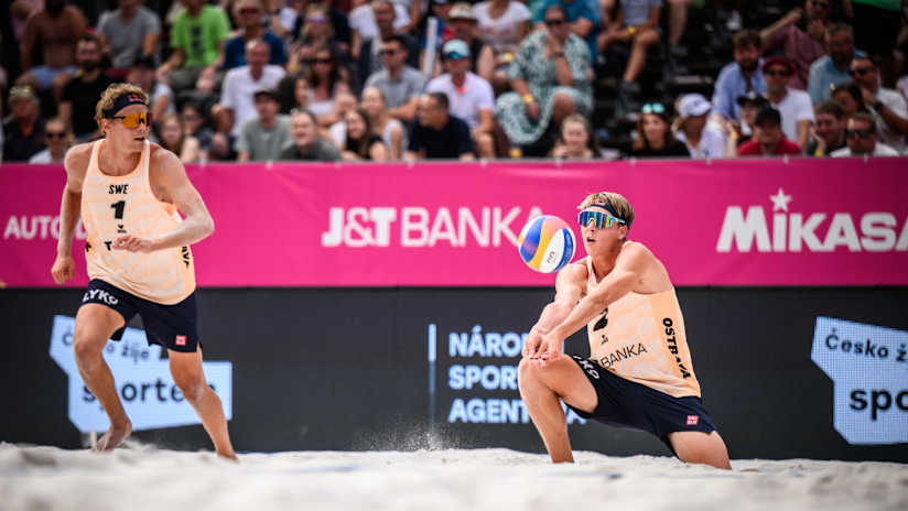 David Åhman Jonatan Hellvig Sweden Beach Pro Tour Gstaad-min