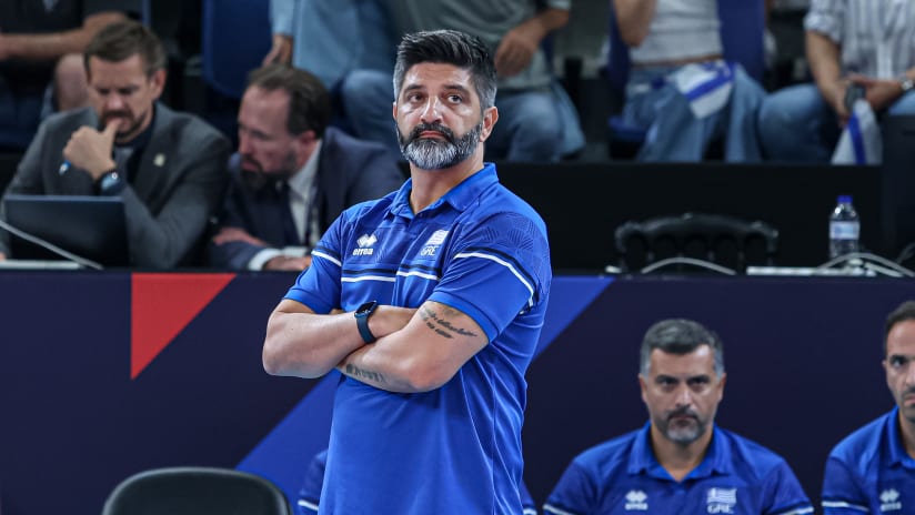 Dante Boninfante at EuroVolley 2023 as head coach of Greece (source: cev.eu)