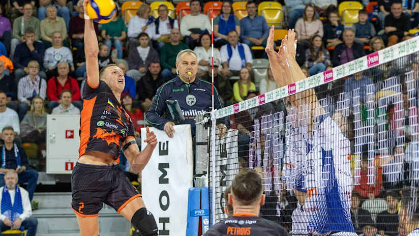 Ilia Kovalov in attack (photo: Marek Osuchowski / plusliga.pl)