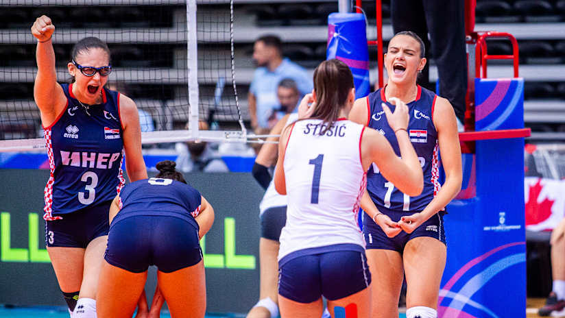 Croatia (CRO) vs. Canada (CAN) women - Pool A #49749130
