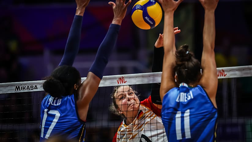 Germany (GER) vs. Italy (ITA) women - Pool 2 - Preliminary Phase #46451160
