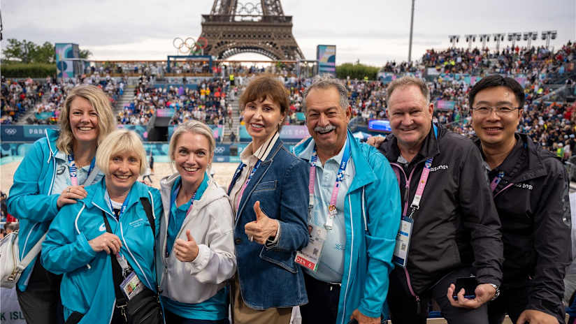 Brisbane 2032 Organising Committee President Andrew Liveris (third from the right)