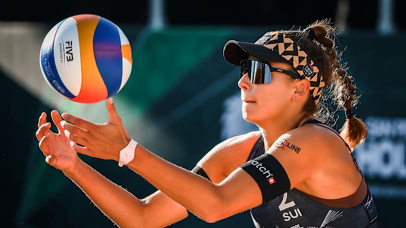 Bossart/Kernen (SUI) vs. Stevenson/Hinton (NZL) - Pool G #67884256